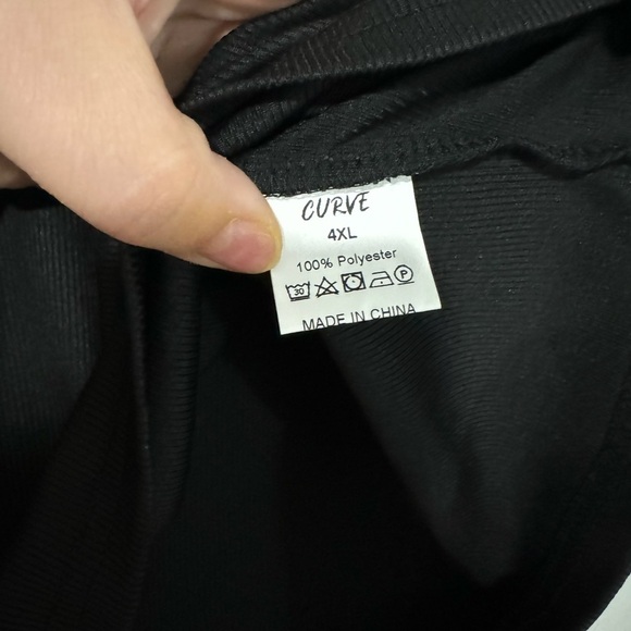 Shein - Crop Tank - Picture 2 of 2